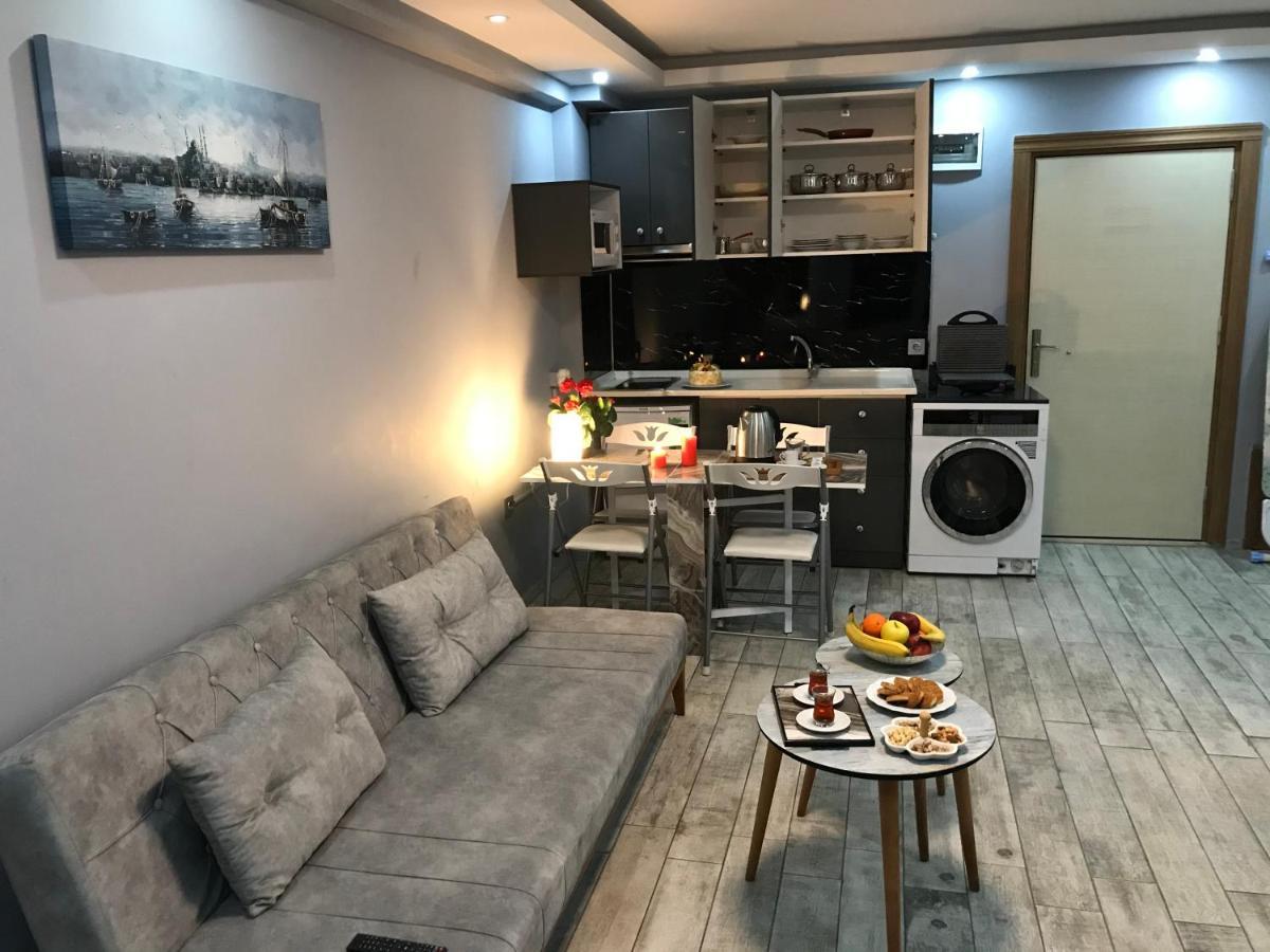 RoyalStar Taksim Family Suites Istanbul Bagian luar foto
